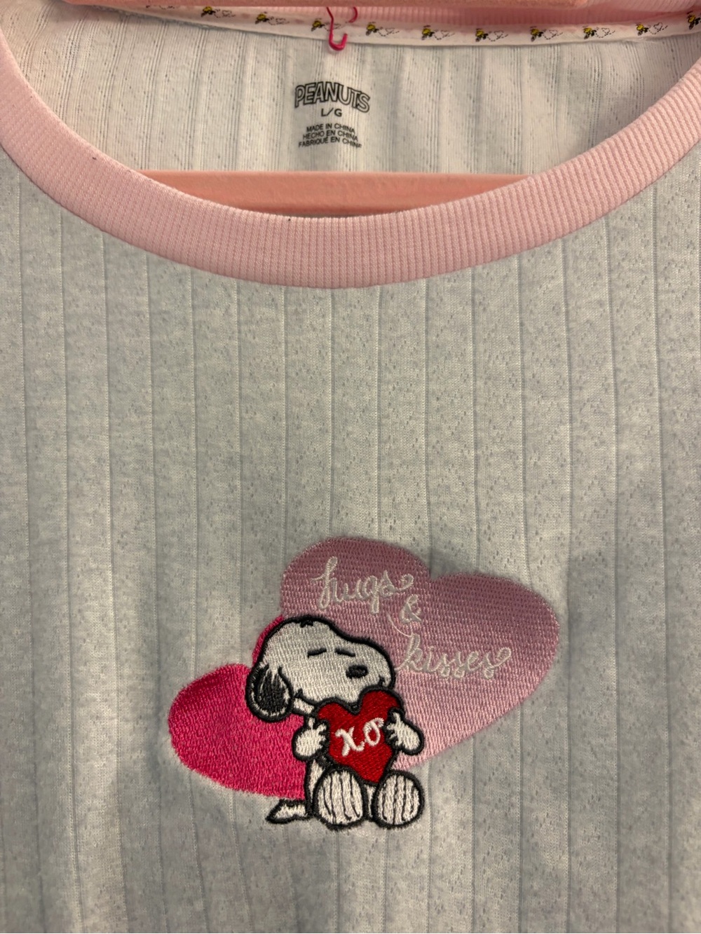 Peanuts Light Gray and Pink Ribbed Snoopy Heart Pajama Set - Picture 2 of 6